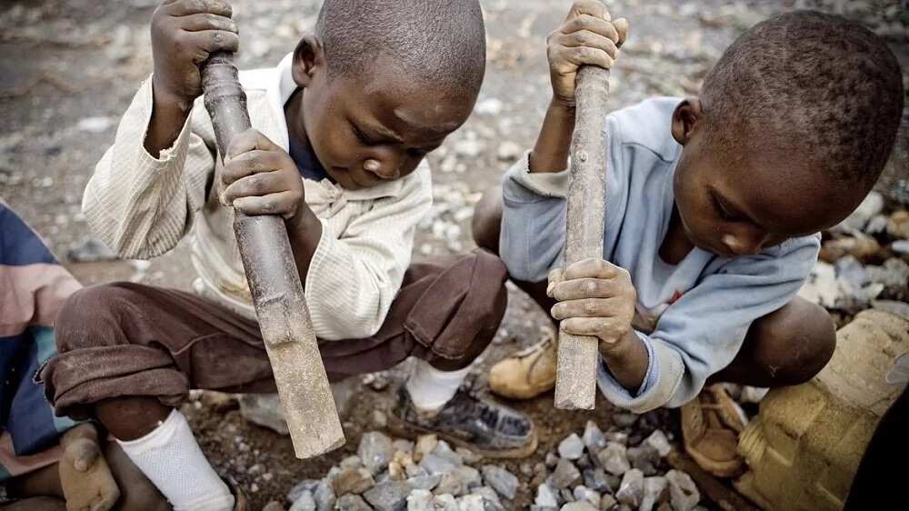 Young mine workers Young mine workers