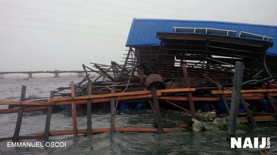 Makoko floating school collapses