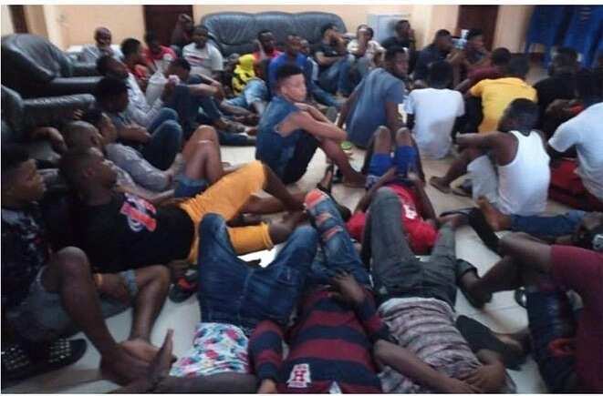 Police in Ghana arrest 50 Nigerians for 'Yahoo Yahoo', Robbery (photos)