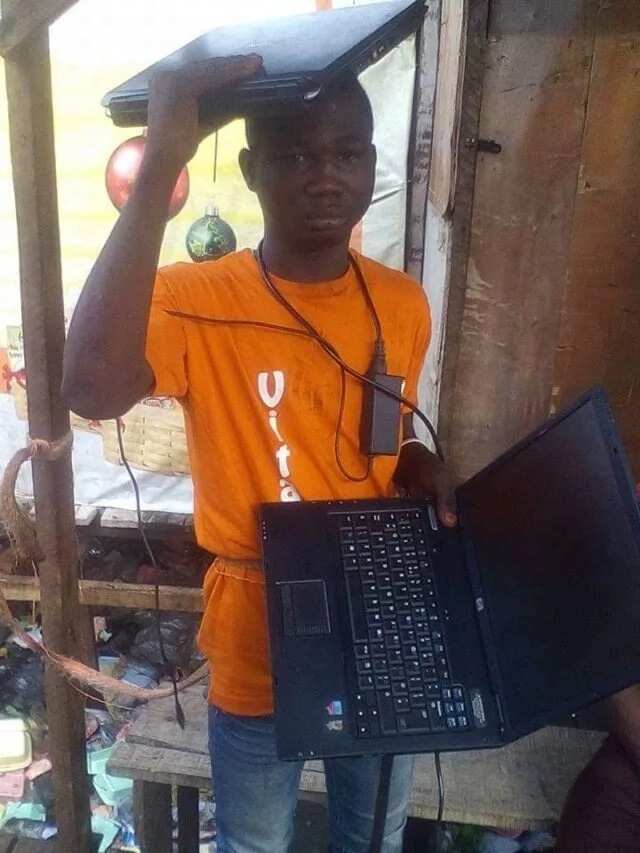 29-year-old man steals two laptops few hours after being employed at a hotel (photo)