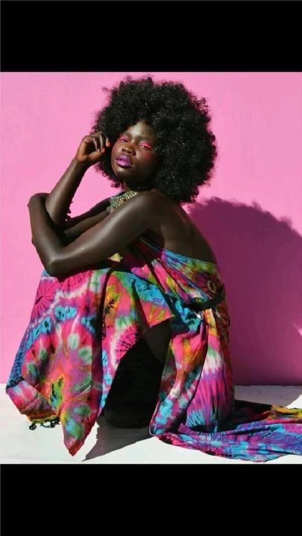 Meet beautiful 19-year-old dark-skinned model Florence Baitio - Legit.ng