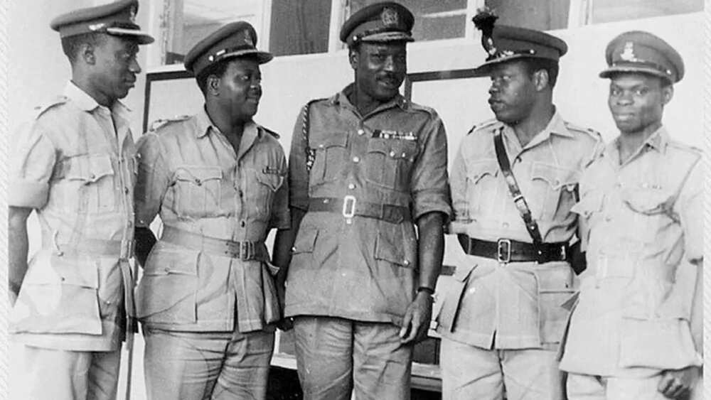 Aguiyi-Ironsi and other officers