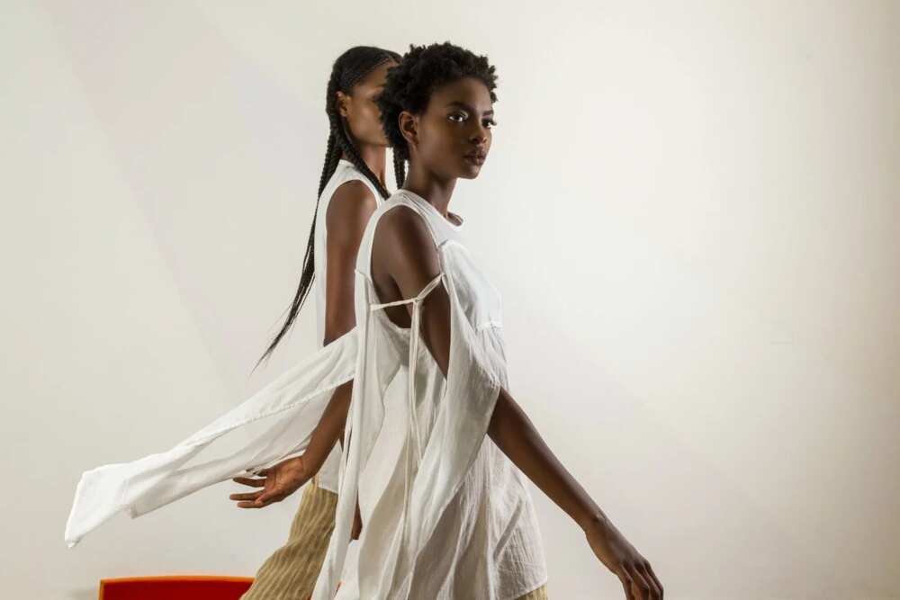 Nigerian models show on the podium Nigerian models show on the podium