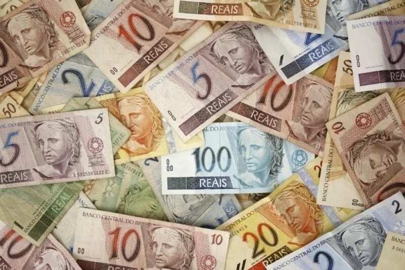 Brief History of Brazil Money