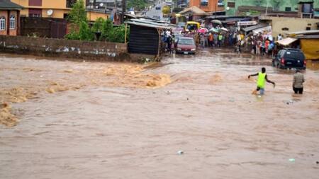 Man loses G-Wagon, Escalade, Bentley, others to floods in Lagos