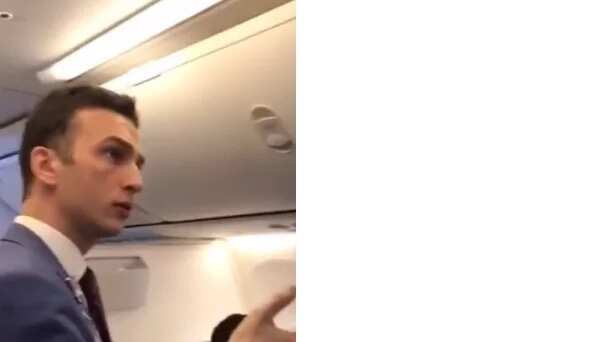 Nigerian lady kicked off Turkish flight for assaulting air hostess (photos, video)