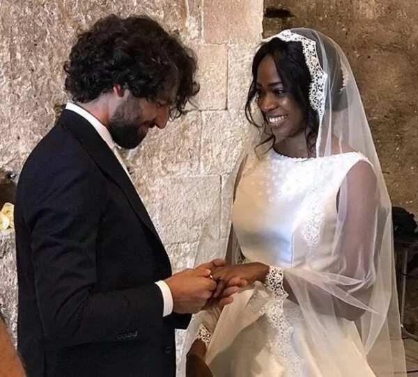 Italian groom and Efik bride
Source: Instagram, Inemyoga