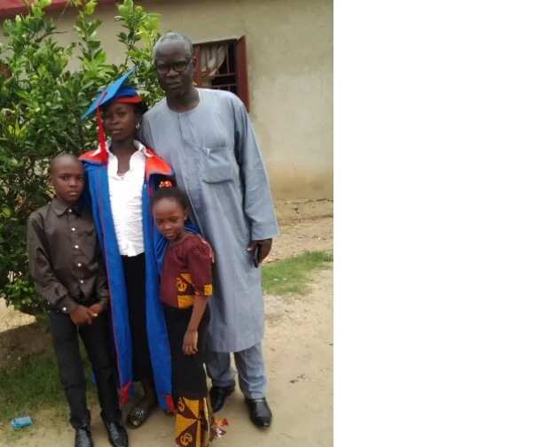 Nigerian single father celebrates his daughter who graduates from junior school (photos)