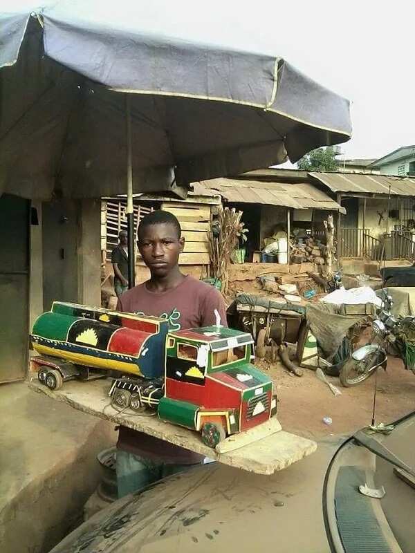 Biafra train