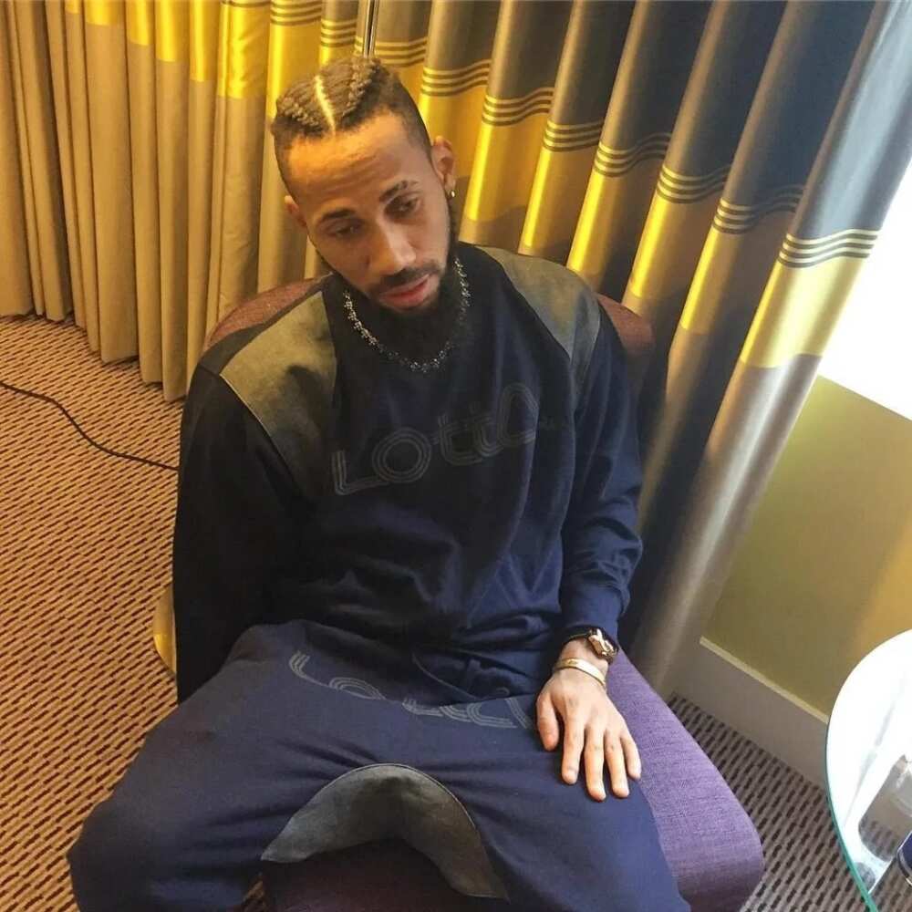 Phyno hairstyles: best ideas from the star