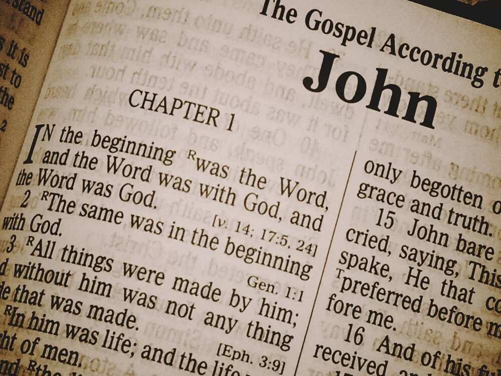 Shortest verse in the Bible Shortest verse in the Bible