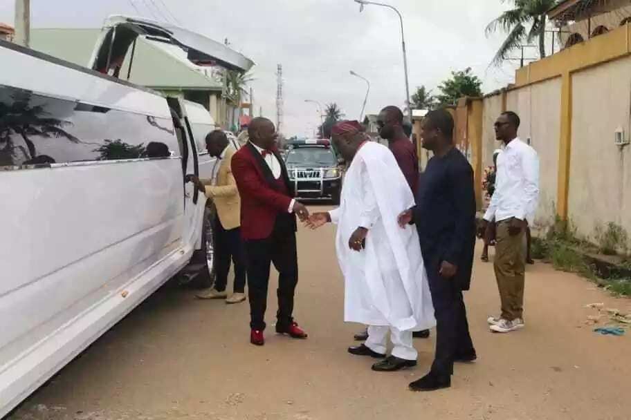 Bishop Tom Samson storms Egbeda in his N80million customised Hummer limousine