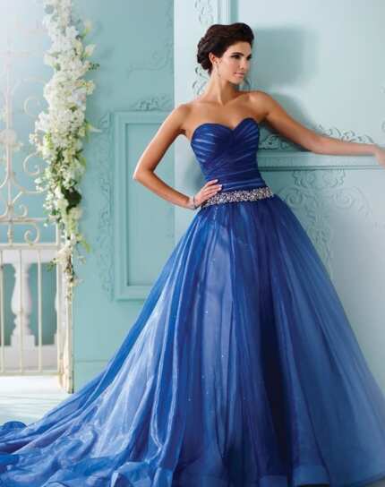 wedding-dress-colors-what-do-they-mean-styleswardrobe