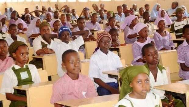 Nigerian pupils prepare for the exam
