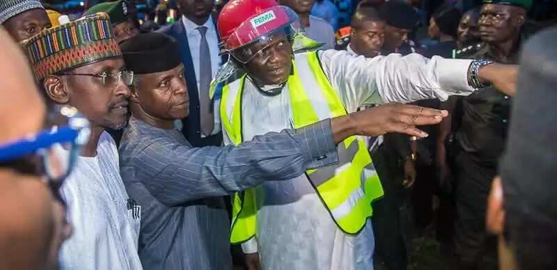 Cikin Hotuna: Osinbajo ya ziyarci wurin da Gini ya rushe a garin Abuja