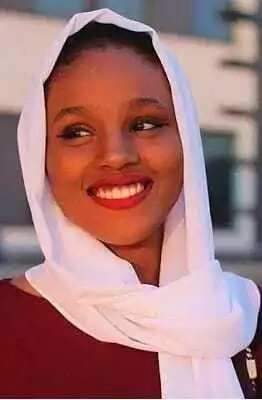 Kyawawan hotunan matar sarkin Kano Kyawawan hotunan matar sarkin Kano