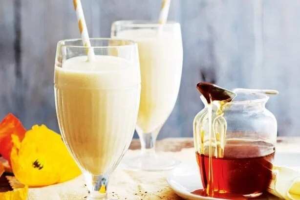 Healthy banana smoothie Healthy banana smoothie