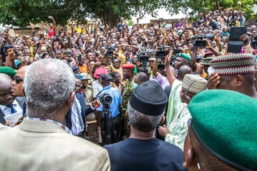 Osinbajo visits Niger State to assess collapsed bridge