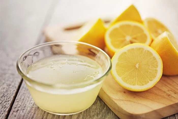 lemon juice from bites lemon juice from bites