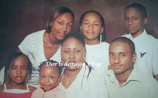 Hotunan tuna baya na Aisha Buhari da yaranta Hotunan tuna baya na Aisha Buhari da yaranta