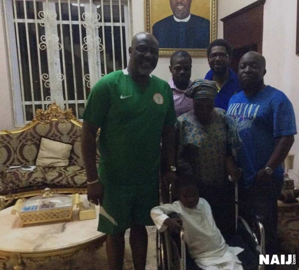 Nigerians react as Senator Dino Melaye seek funds to help 6-year-old boy paralysed by Boko Haram (photos)