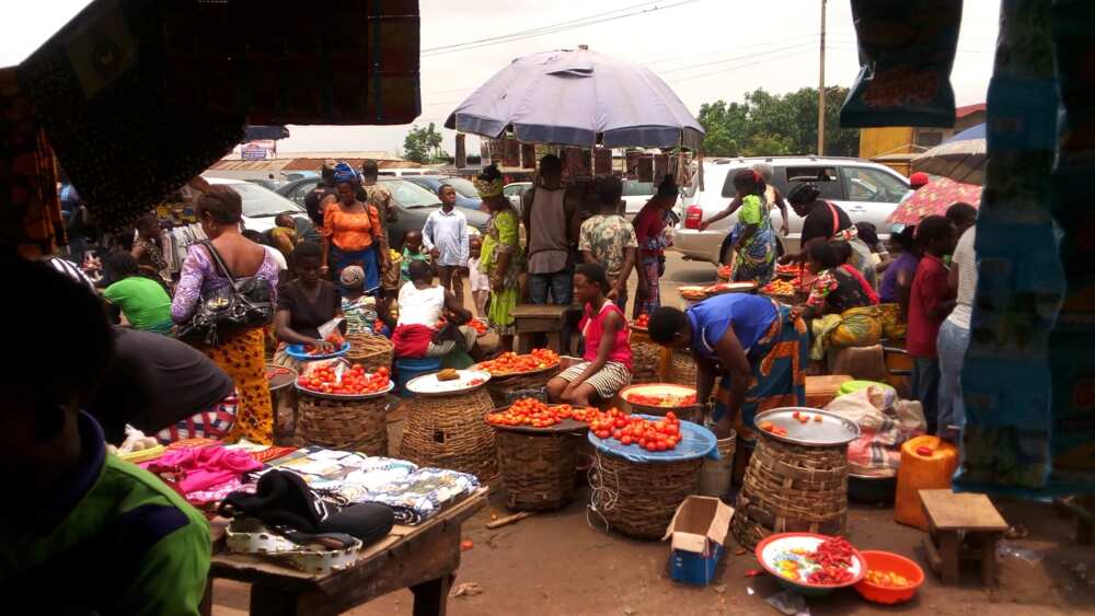 Eid-el-Kabir: Traders' hopeful for better sales at last minute shopping of buyers few days before Sallah. Source: Esther Odili.