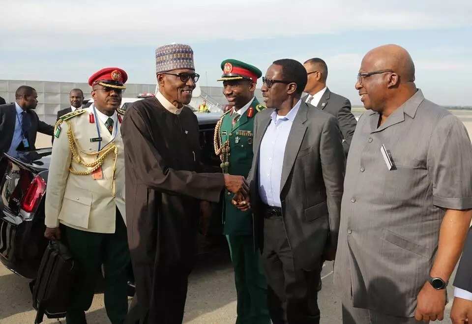 President Buhari jets to New York for medical appointment in London (photos)