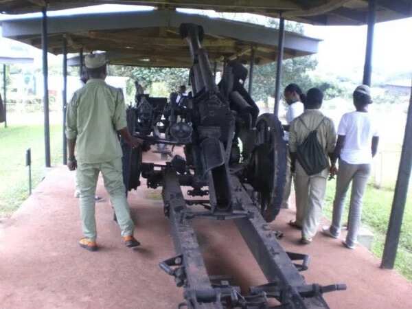 Biafran war machines