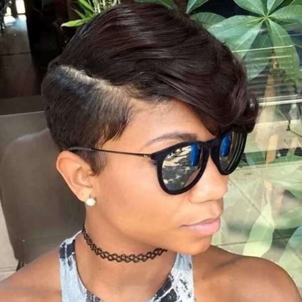 Short hairstyles for thick hair