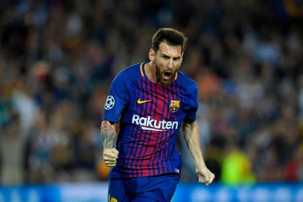 Cristiano Ronaldo close to new Madrid contract on par with Lionel Messi Cristiano Ronaldo close to new Madrid contract on par with Lionel Messi
