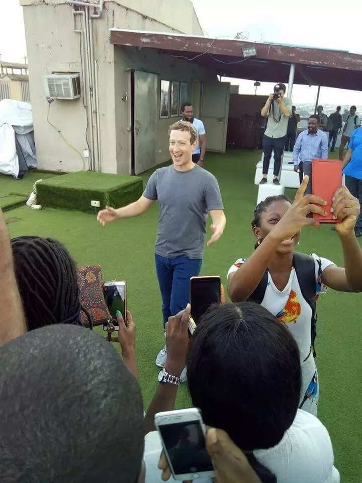 Ina alfahari da harshen hausa- wanda ya kafa Facebook, Zuckerberg (Hotuna)