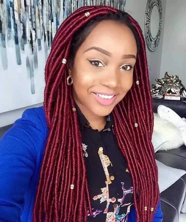 Crochet Hairstyle: Make the Trending TikTok Hairstyle Using Brazilian Wool  / Braids with curls - YouTube