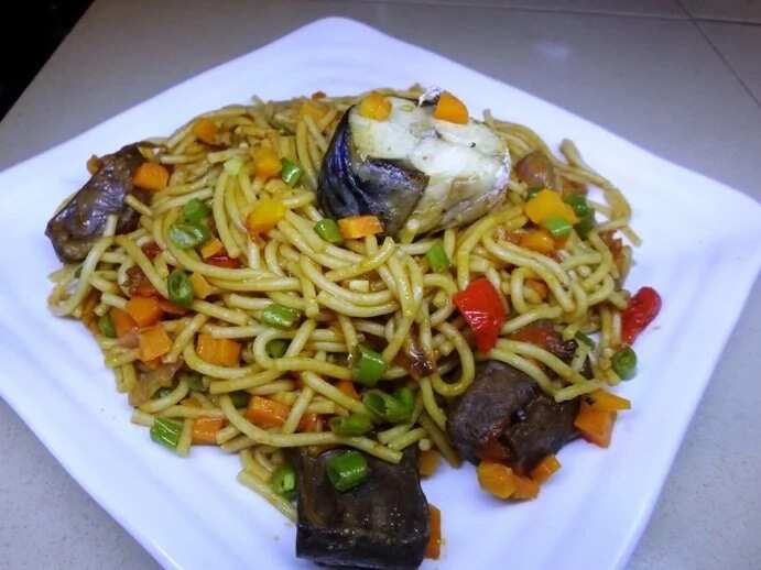 Nigerian spaghetti