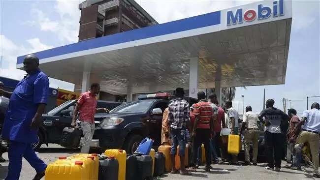 Fuel Crisis Ruins Nigeria’s Economy