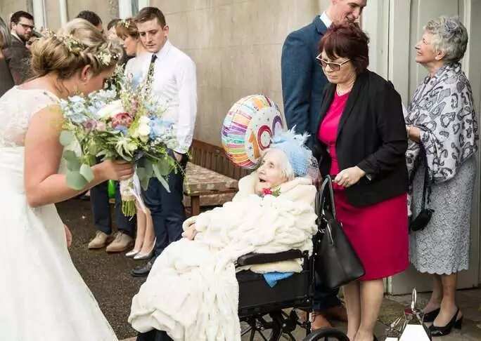 Meet this lovely100-years-old bridesmai