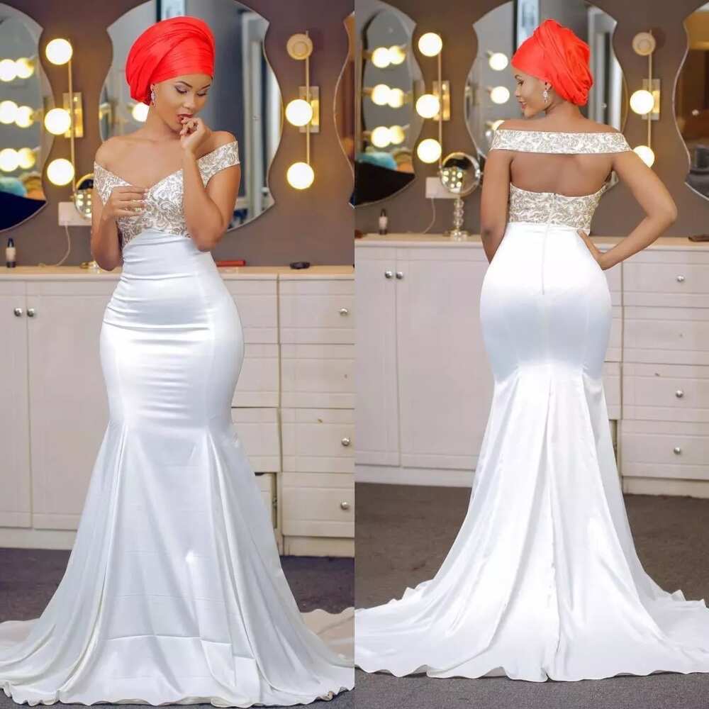 Yoruba introduction dressing for ladies in white