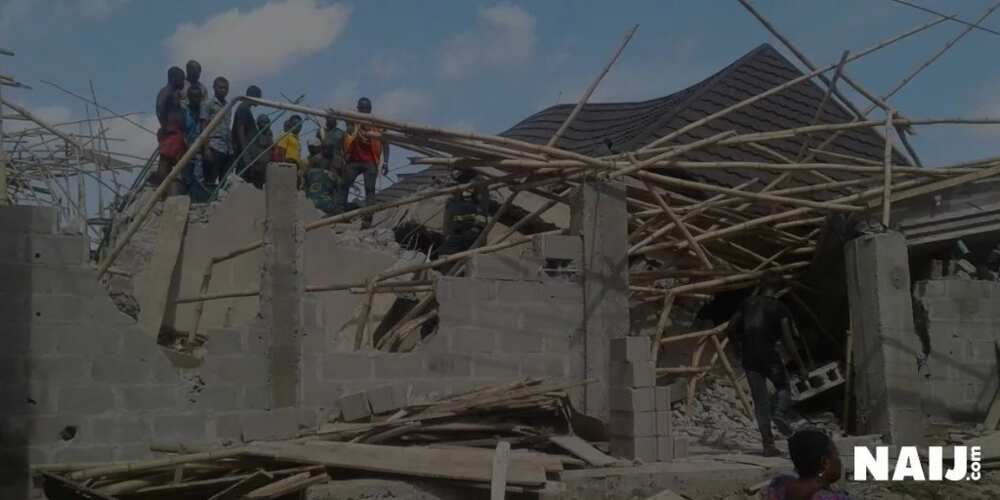 UPDATED: 3 storey building Collapses in Lagos, 14 persons rescued