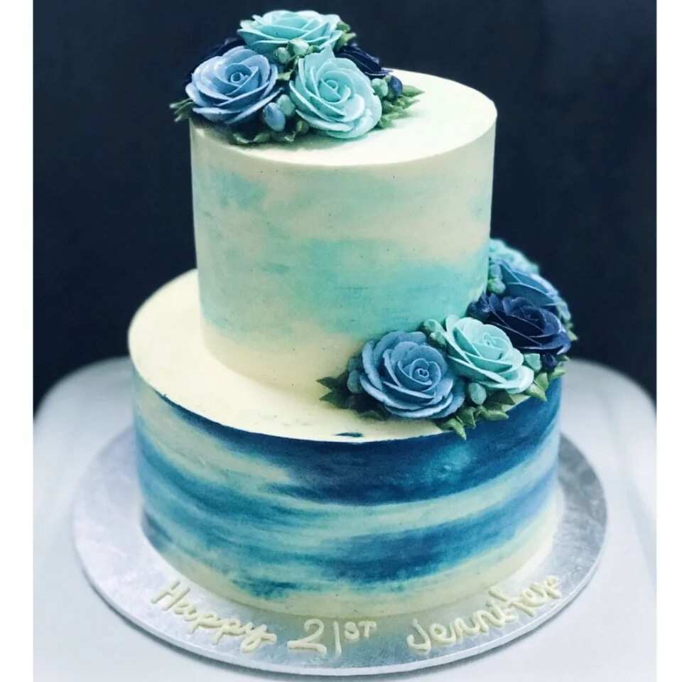 blue birthday cakes for women