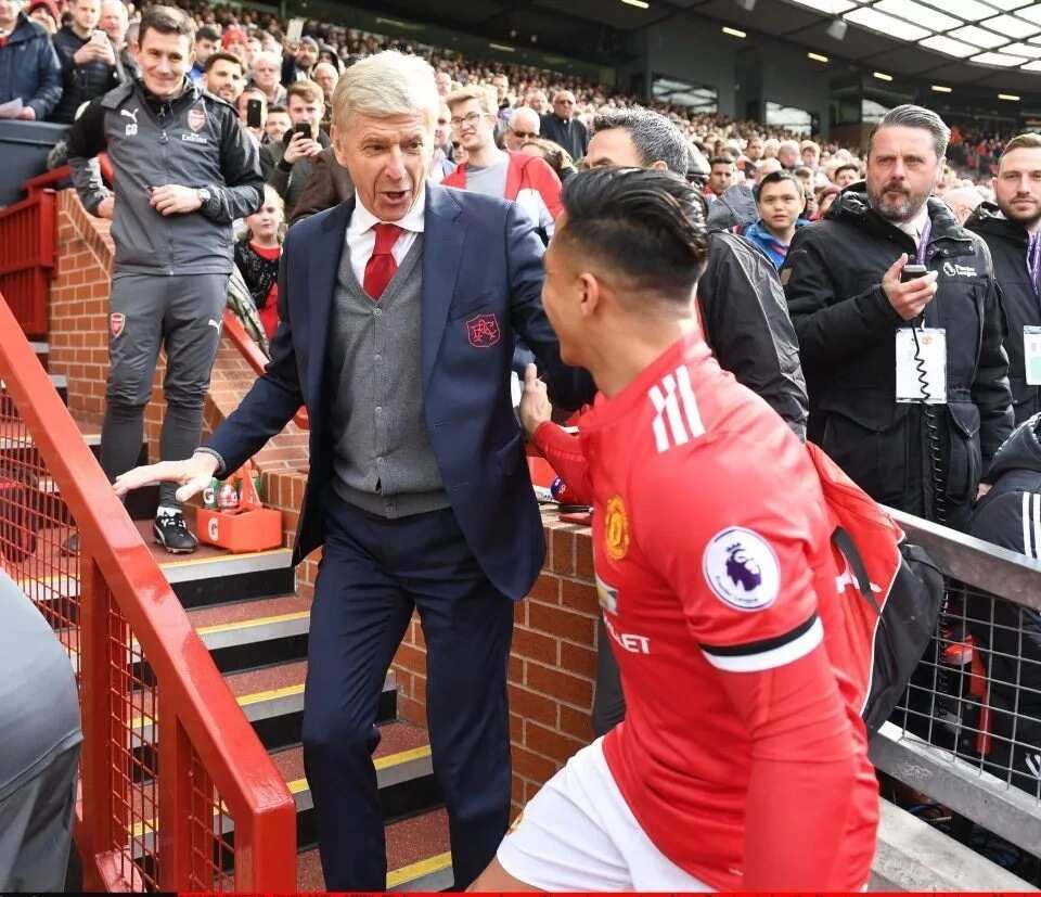 Alexis Sanchez finally got his chance to say goodbye to Arsene Wenger