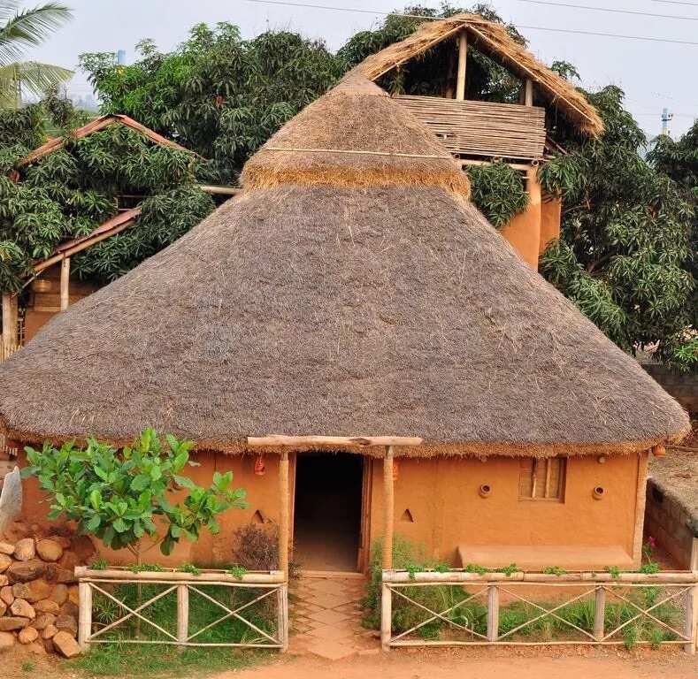 mud house in Nigeria