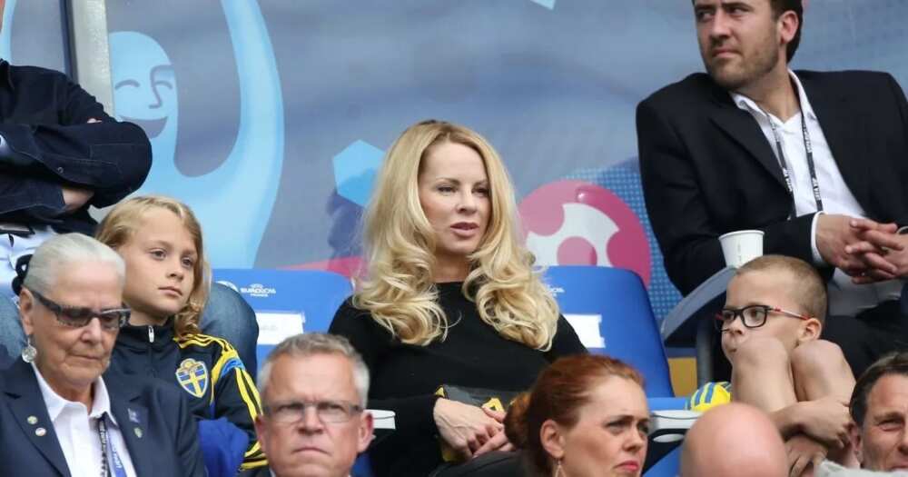 4. Other Side of Ibrahimović Wife 4. Other Side of Ibrahimović Wife