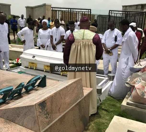 Singer Olamide buries late mother at Ikoyi cemetery, Lagos (photos)