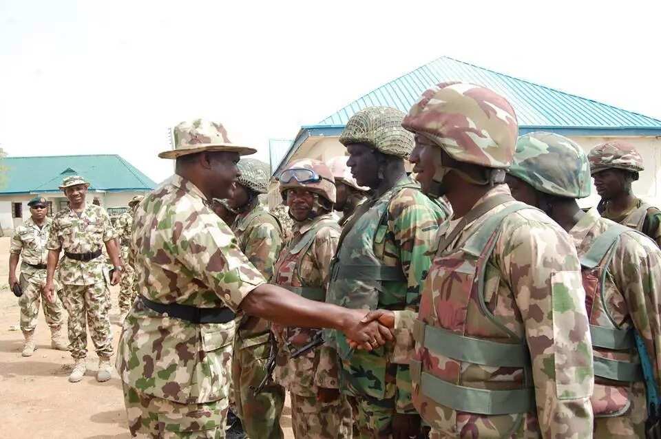 PHOTO Report: Chief Of Army Staff Meets Troops At The Frontline