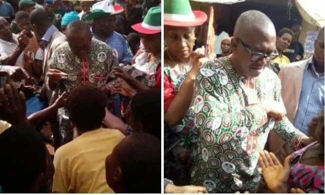 Former Governor Peter Obi pictured sharing money ahead of Anambra governorship election
