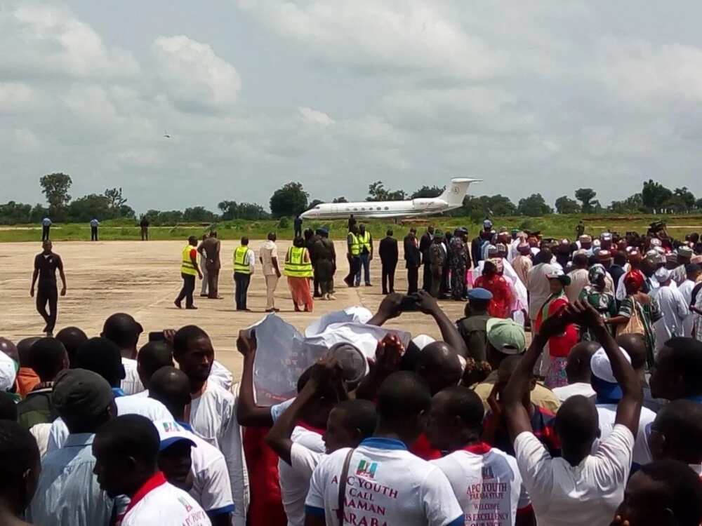 Yemi Osinbajo arrives Taraba for state visit Yemi Osinbajo arrives Taraba for state visit