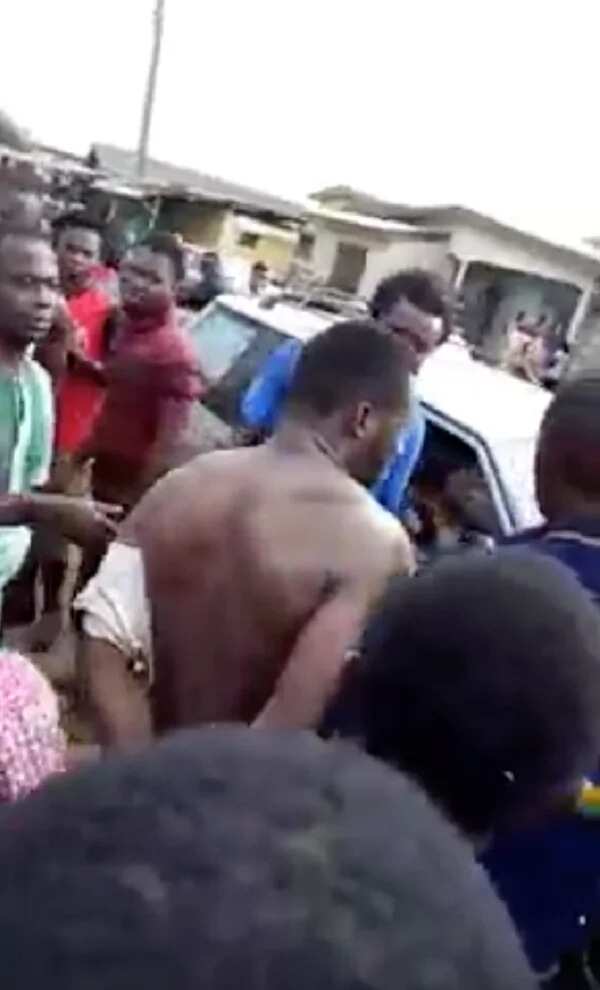 'Biggest thief in Ijagun' caught and arrested in Ogun state