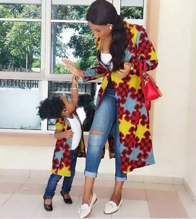 mom and daughter traditional outfits