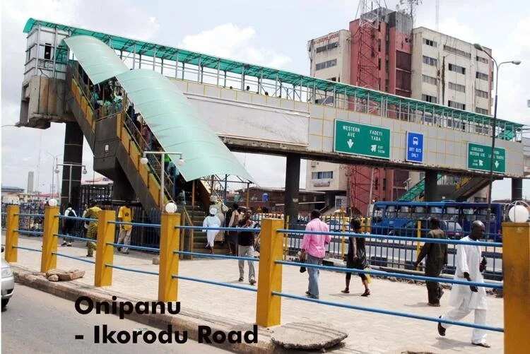 10 Reasons Why People Avoid Lagos Pedestrian Bridges