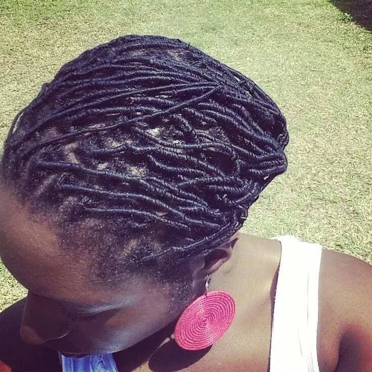 Thread hairstyles