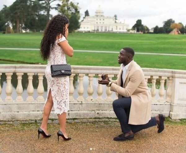 Pastor Chris Oyakhilome’s daughter and her fiance
 Source: Twitter, Carissasharon